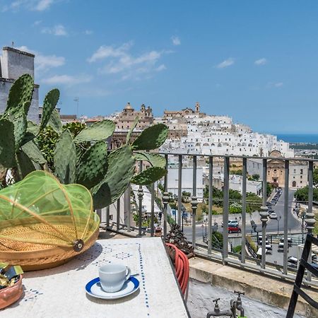 Sant Oronzo Palace Ostuni Bagian luar foto