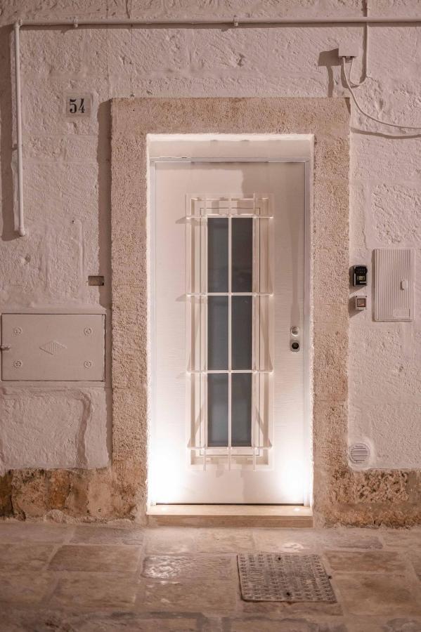 Sant Oronzo Palace Ostuni Bagian luar foto