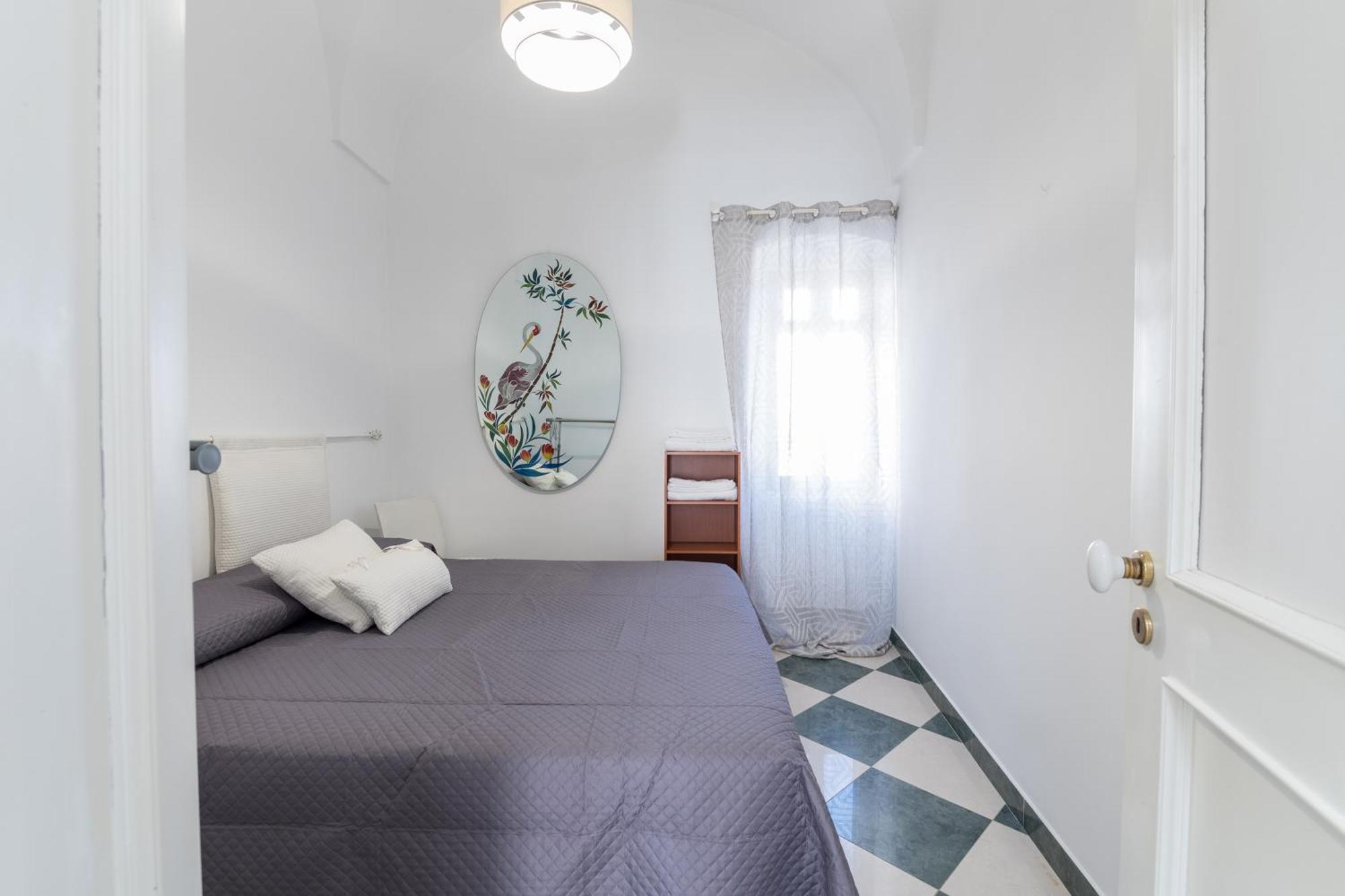 Sant Oronzo Palace Ostuni Bagian luar foto